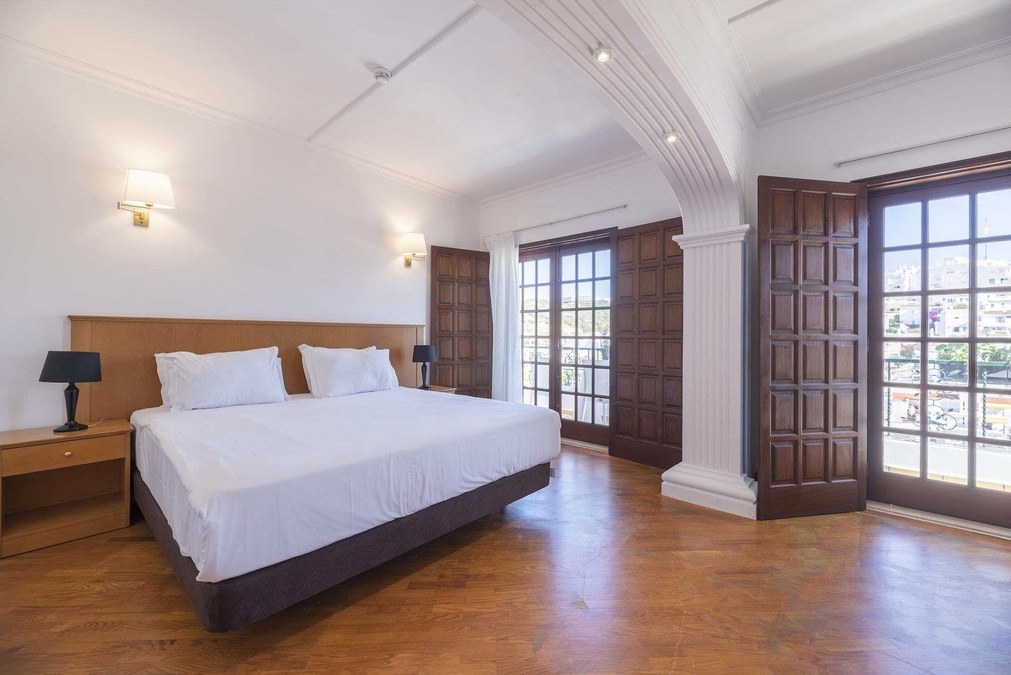 Bertolina Guest House Albufeira Bagian luar foto