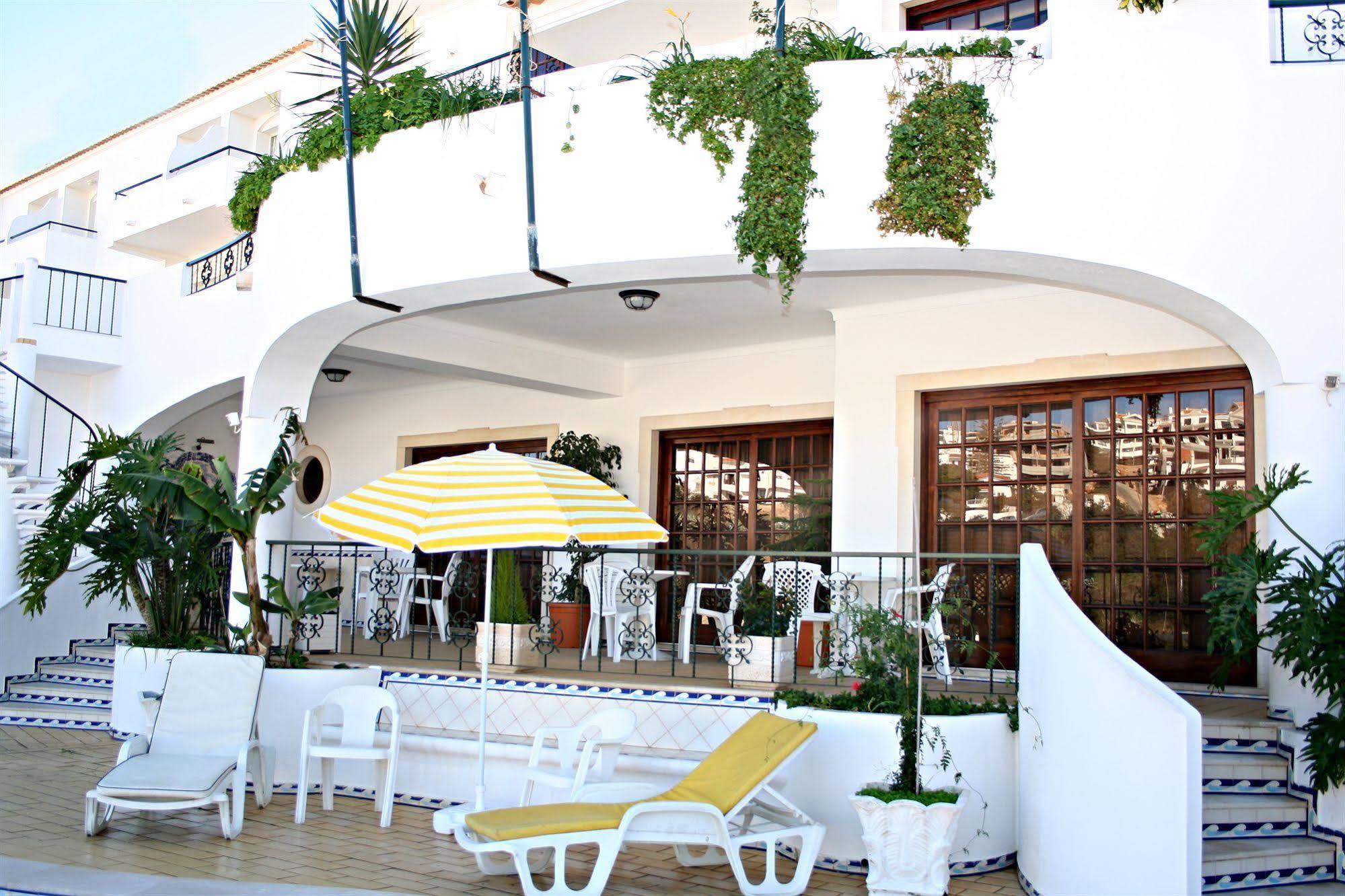 Bertolina Guest House Albufeira Bagian luar foto